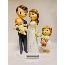 Figura tarta boda novios con dos hijos BEBÉ E HIJA muñecos