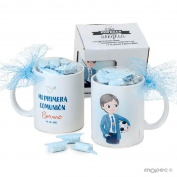 Taza PERSONALIZADA con caramelos Comunión NIÑO FÚTBOL